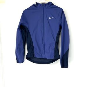 Nike shield running jacket women’s XS